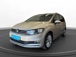 Ivory silver Gebraucht 2024 VW Touran Move Van / Kleinbus | 34.760 € (Fairer Preis)