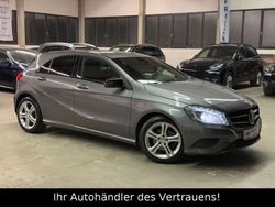 Grau Gebraucht 2013 Mercedes A200 Night Limousine | 14.249 € (Etwas zu teuer)