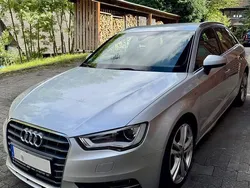 Silber Gebraucht 2013 Audi A3 Sportback S-Line Limousine | 9.900 € (Guter Preis)