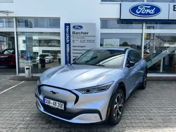 Silber Gebraucht 2022 Ford Mustang Mach-E SUV | 33.900 € (Guter Preis)