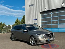 Silber Gebraucht 2006 Mercedes R320 AMG Van / Kleinbus | 10.000 €