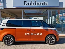 Orange Gebraucht 2023 VW ID. Buzz Pro Van | 45.800 € (Superpreis)