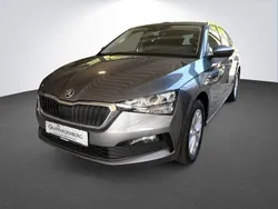 Andere farbe Gebraucht 2023 Skoda Scala Ambition Kleinwagen | 20.390 €