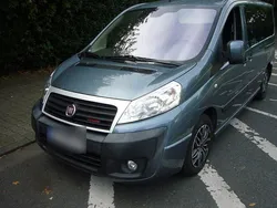 Grau Gebraucht 2015 Fiat Scudo Van / Kleinbus | 10.950 € (Fairer Preis)
