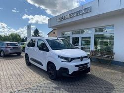 Eis weiss Gebraucht 2024 Citroën Berlingo Van / Kleinbus | 30.980 € (Teuer)