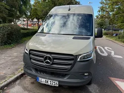 Grau Gebraucht 2023 Mercedes Sprinter Van | 58.900 € (Teuer)