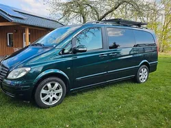 Grün Gebraucht 2006 Mercedes Viano Van / Kleinbus | 15.500 €