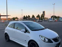 Weiß Gebraucht 2010 Opel Corsa OPC Kleinwagen | 3.500 € (Etwas zu teuer)