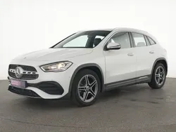 Digitalweiss Gebraucht 2020 Mercedes GLA180 AMG line SUV | 27.955 € (Guter Preis)