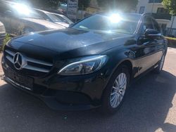 Schwarz metallic Gebraucht 2015 Mercedes C220 Kombi | 9.988 €