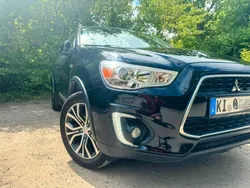 Schwarz Gebraucht 2016 Mitsubishi ASX Top SUV | 12.950 € (Fairer Preis)