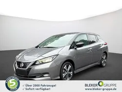 Grau Gebraucht 2022 Nissan Leaf N-Connecta Kleinwagen | 13.990 € (Guter Preis)