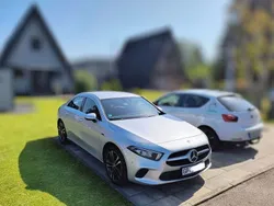 Silber Gebraucht 2020 Mercedes A250 Limousine | 23.999 € (Fairer Preis)