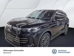 Deep black perleffekt Gebraucht 2024 VW Tiguan Elegance SUV | 36.390 € (Fairer Preis)