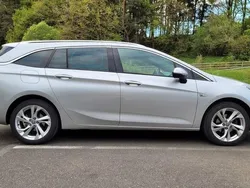 Silber Gebraucht 2017 Opel Astra Dynamic Kombi | 8.799 € (Guter Preis)