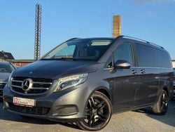 Grau Gebraucht 2015 Mercedes V250 Van / Kleinbus | 29.999 € (Guter Preis)