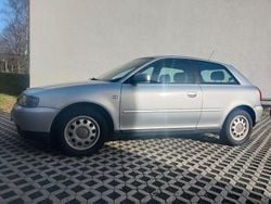 Silber Gebraucht 2000 Audi A3 Ambiente Limousine | 800 € (Superpreis)