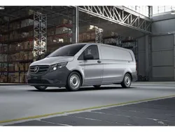 Silber Gebraucht 2023 Mercedes e-Vito Van / Kleinbus | 26.061 € (Guter Preis)