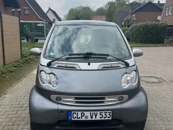 Silber Gebraucht 2002 Smart ForTwo Coupé Coupé | 1.500 € (Fairer Preis)