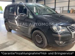 Schwarz Gebraucht 2010 VW Touran Freestyle Van / Kleinbus | 6.500 € (Fairer Preis)