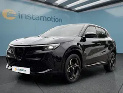 Schwarz Neu 2025 Alfa Romeo GT Junior SUV | 34.599 € (Etwas zu teuer)