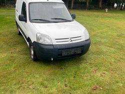Weiß Gebraucht 2003 Citroën Berlingo Van / Kleinbus | 2.699 €