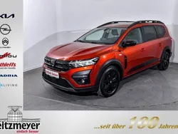 Braun Gebraucht 2022 Dacia Jogger Extreme Van / Kleinbus | 19.490 € (Etwas zu teuer)