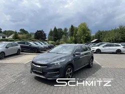 Grau Gebraucht 2022 Kia XCeed Spirit SUV | 18.990 € (Guter Preis)
