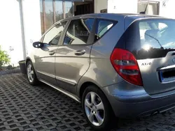 Grau metallic Gebraucht 2006 Mercedes A170 Avantgarde Limousine | 4.870 € (Etwas zu teuer)