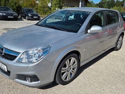Silber Gebraucht 2005 Opel Signum Edition Kleinwagen | 2.490 € (Etwas zu teuer)