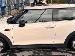 Beige Gebraucht 2015 Mini ONE Kleinwagen | 5.555 €