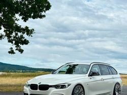 Weiß Gebraucht 2016 BMW 330 M Performance Kombi | 27.800 € (Etwas zu teuer)