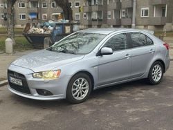 Silber Gebraucht 2011 Mitsubishi Lancer Limousine | 5.990 € (Guter Preis)