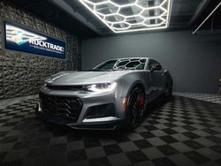 Grau Gebraucht 2021 Chevrolet Camaro ZL1 Coupé | 37.990 € (Superpreis)