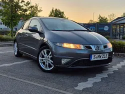 Grau Gebraucht 2009 Honda Civic Limousine | 6.499 € (Fairer Preis)