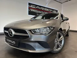 Grau Gebraucht 2021 Mercedes CLA200 Limousine | 28.900 € (Guter Preis)