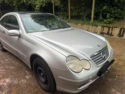 Silber Gebraucht 2001 Mercedes C200 Coupé | 1.300 € (Fairer Preis)