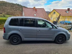 Grau Gebraucht 2009 VW Touran R-line Edition Van / Kleinbus | 4.500 € (Guter Preis)