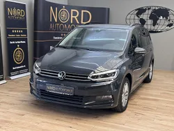 Grau Gebraucht 2022 VW Touran Comfortline Van / Kleinbus | 26.489 € (Guter Preis)