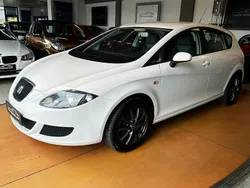 Weiß Gebraucht 2008 Seat Leon Reference Limousine | 4.990 € (Teuer)