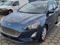 Chroma blau metallic Gebraucht 2021 Ford Focus Kombi | 14.798 € (Guter Preis)