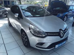 Silber Gebraucht 2018 Renault Clio IV Intens | 11.160 € (Etwas zu teuer)