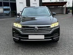 Schwarz Gebraucht 2018 VW Touareg SUV | 40.000 € (Teuer)