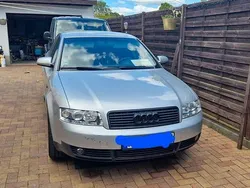 Silber Gebraucht 2001 Audi A4 Limousine | 2.000 € (Guter Preis)