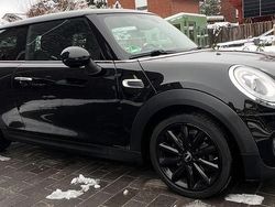 Schwarz Gebraucht 2018 Mini Cooper Chili Kleinwagen | 15.900 € (Fairer Preis)