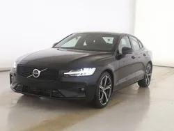 Onyx black / metallic Gebraucht 2023 Volvo S60 Plus Limousine | 31.900 € (Superpreis)