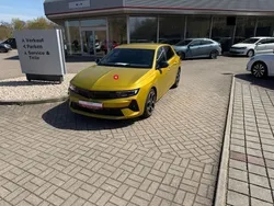 Kult gelb metallic Gebraucht 2022 Opel Astra GS Line Limousine | 19.999 € (Guter Preis)