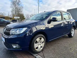 Blau Gebraucht 2017 Dacia Sandero Kleinwagen | 6.990 € (Guter Preis)