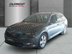 Grau Gebraucht 2018 Skoda Superb Ambition Kombi | 18.750 € (Fairer Preis)