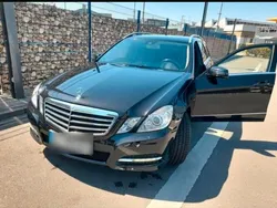 Schwarz Gebraucht 2011 Mercedes E200 Kombi | 5.999 € (Fairer Preis)